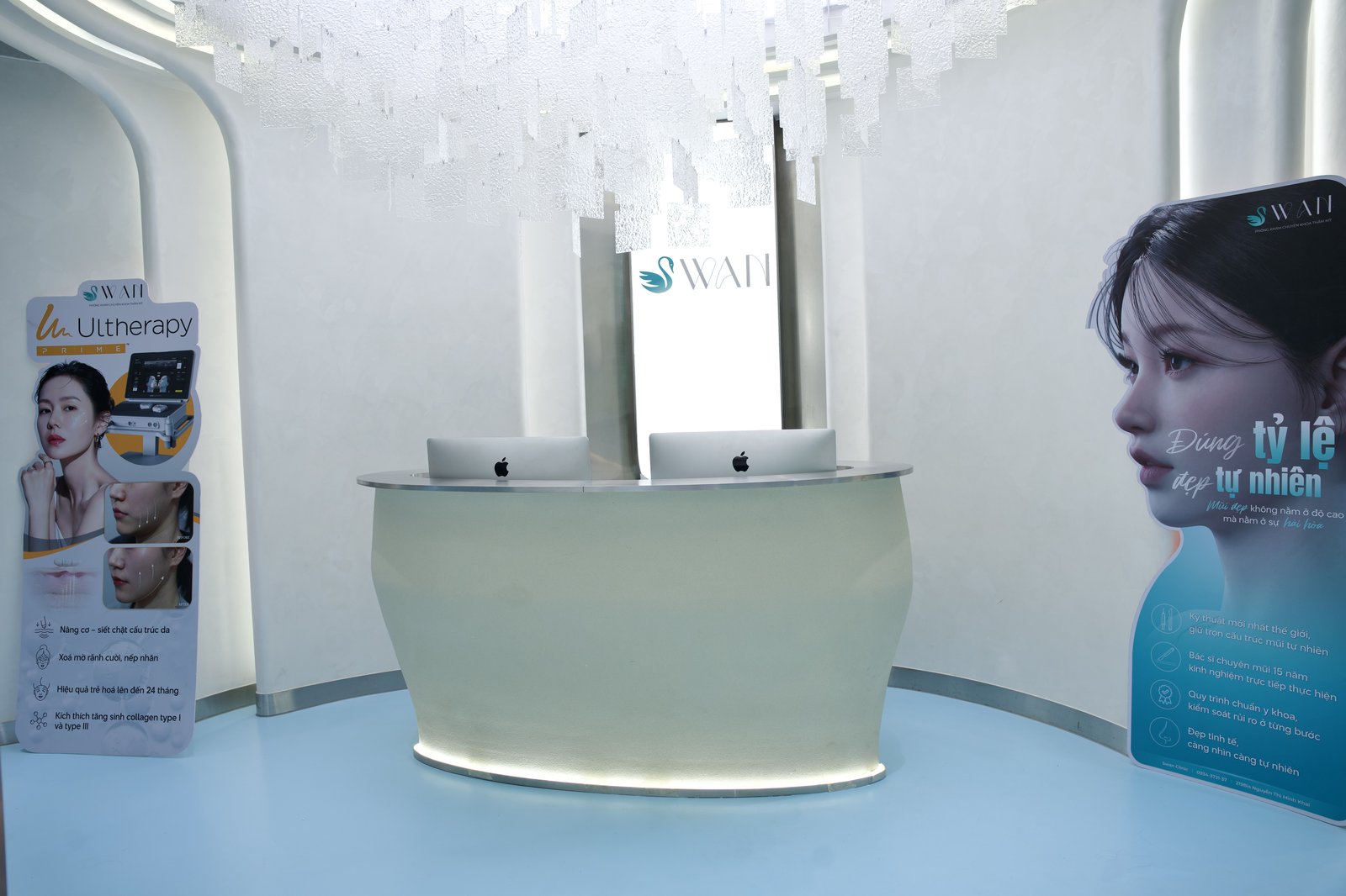 Quầy lễ tân Swan Clinic